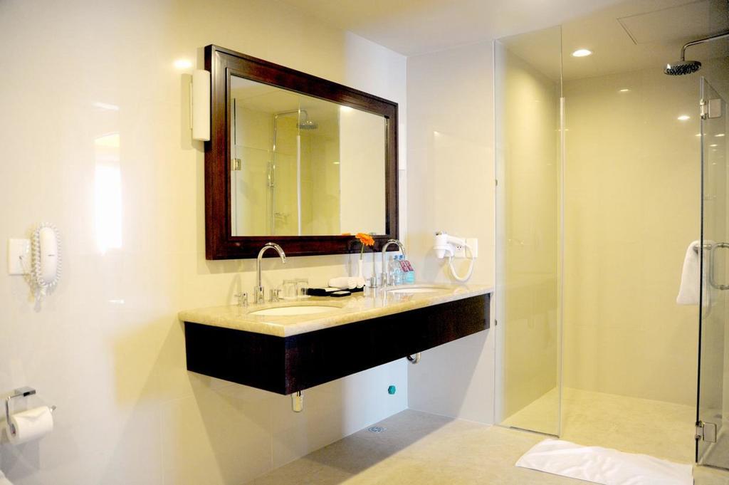 Varna Hotel Đà Nẵng Extérieur photo